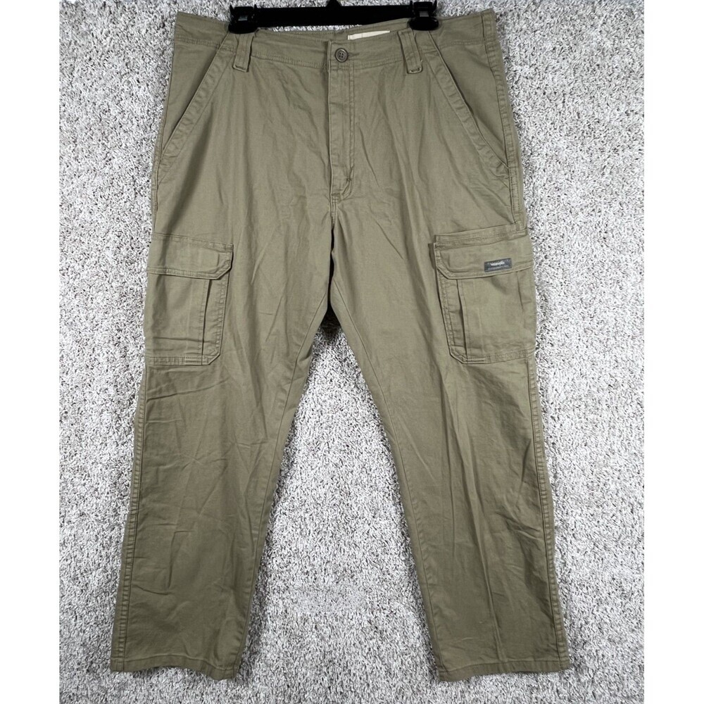 Men's Wrangler Cargo Pants Stretch New KHAKI Relaxed Fit Straight Leg SIZE 36x30